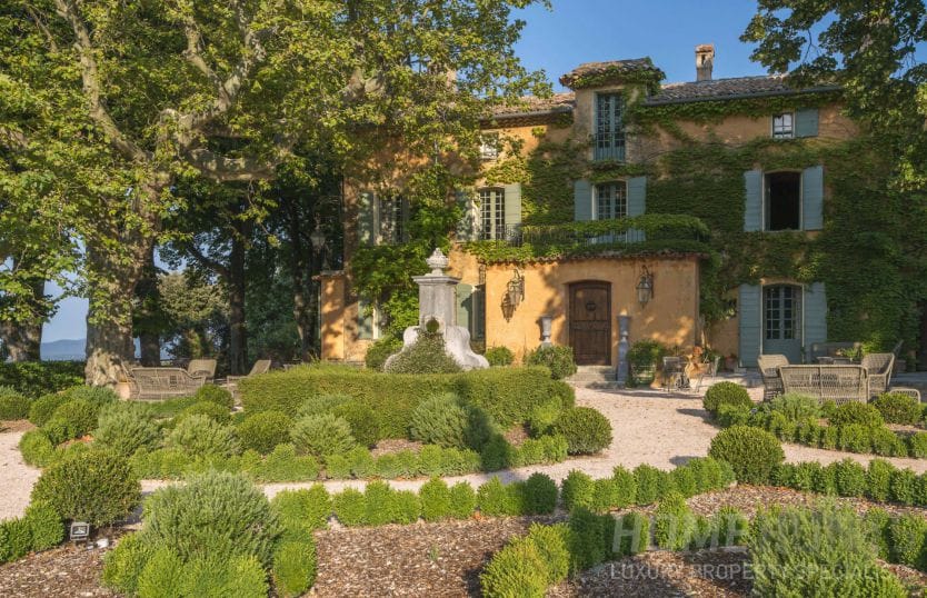 Top 5 Most Charming Properties in France 3