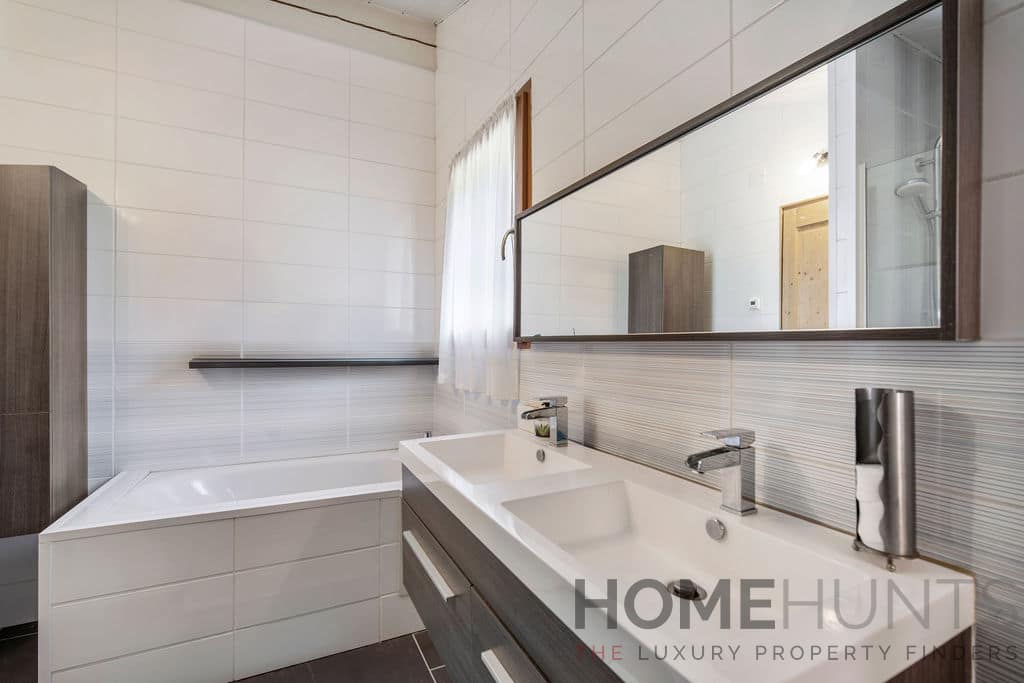 property_HH-16025755-10