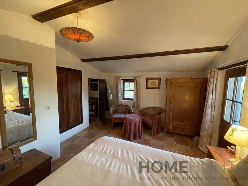 property_HH-15661512-11