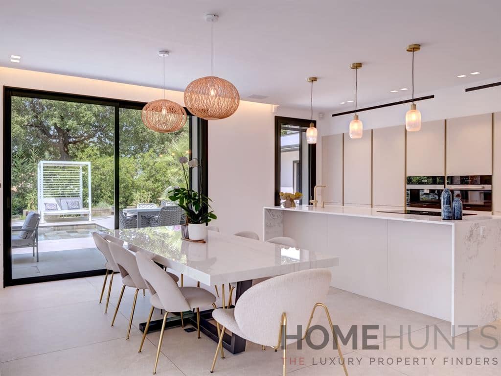 property_HH-15895405-6