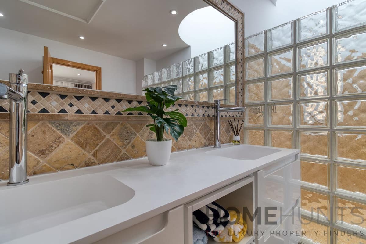 property_HH-15190377-24