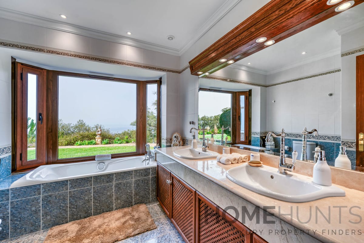 property_HH-15363894-23