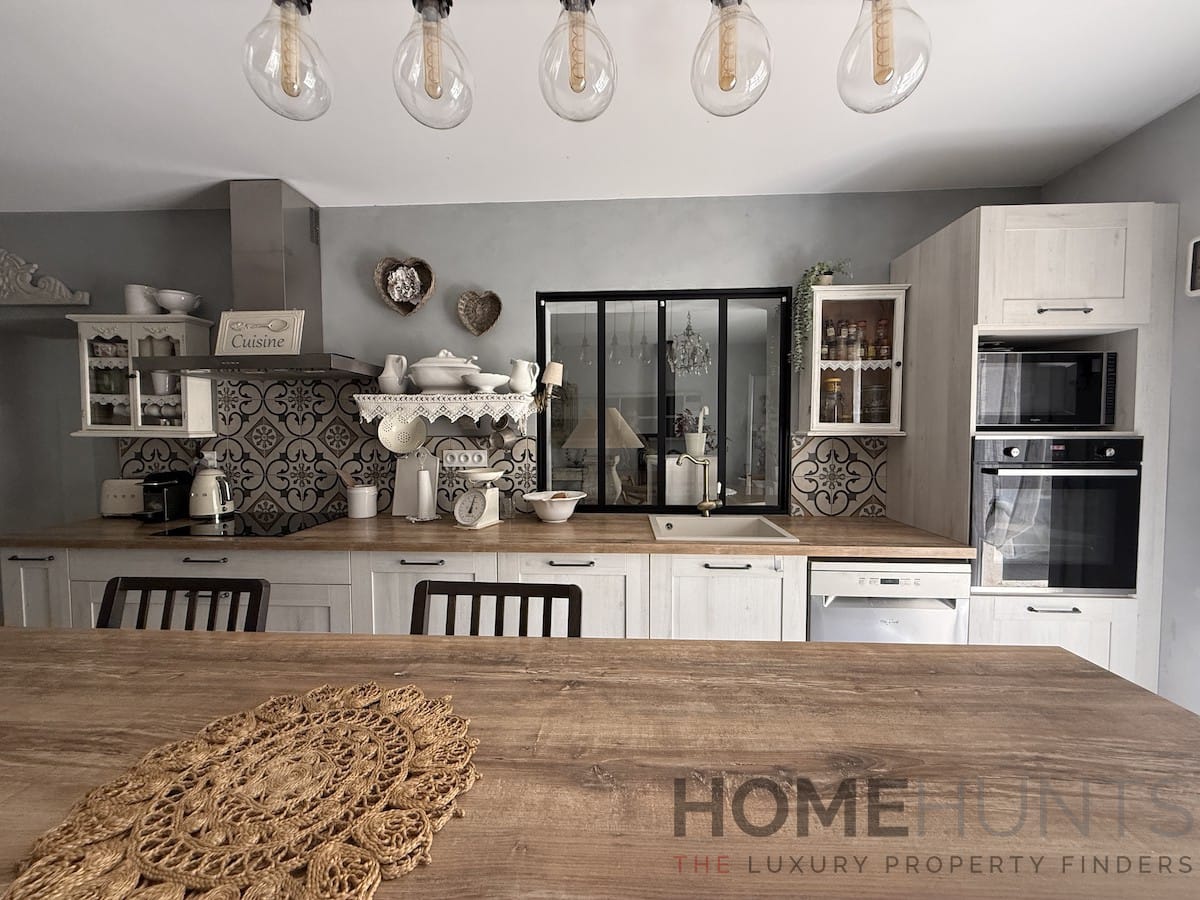 property_HH-16009193-10