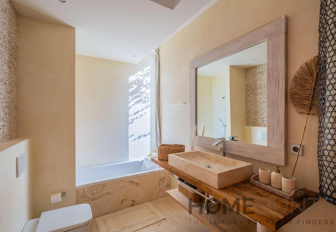 property_HH-15952700-13