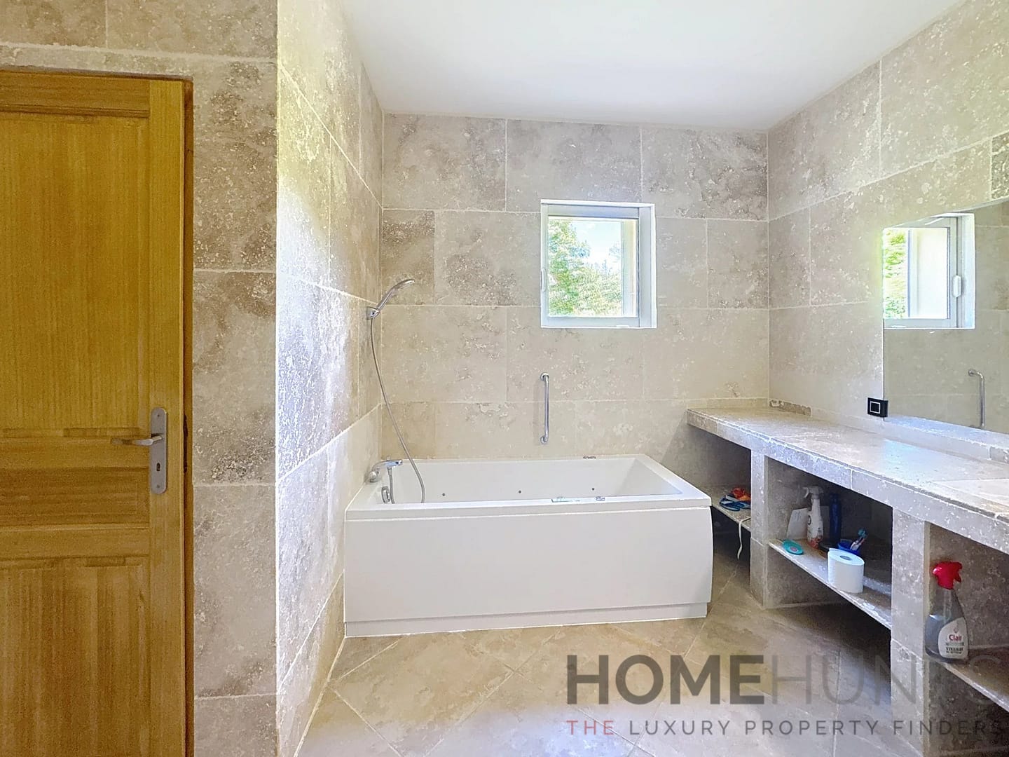 property_HH-15822315-12