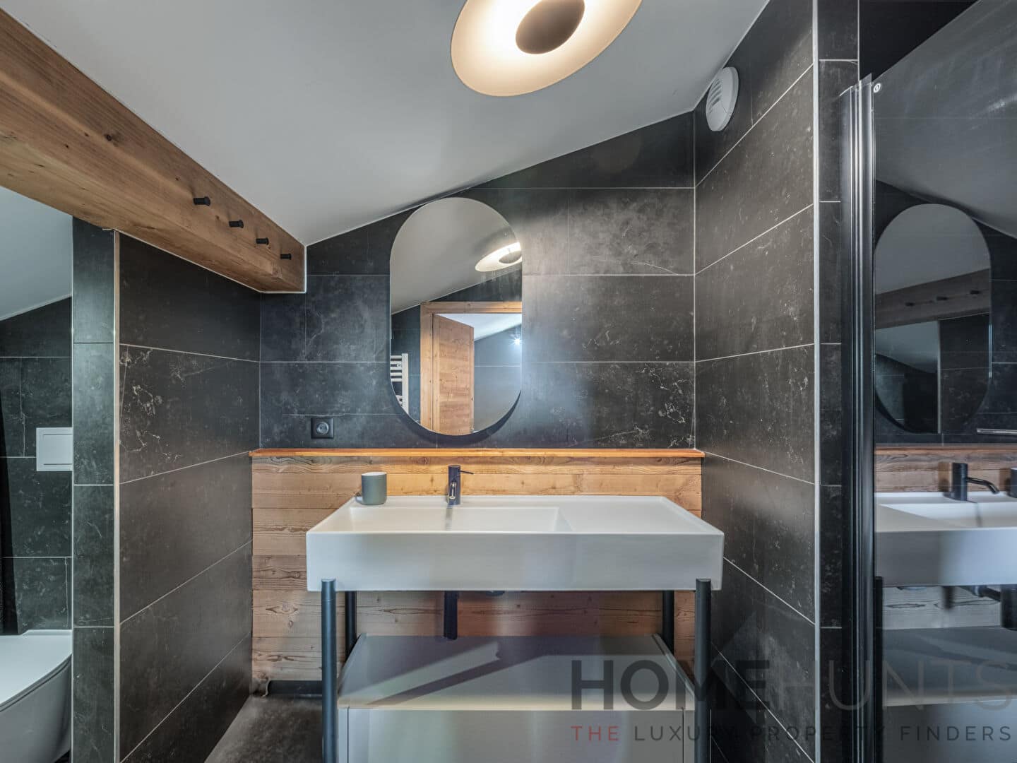 property_HH-15984872-11