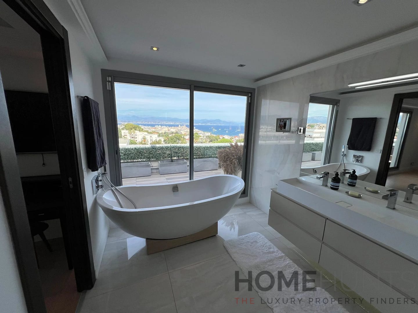 property_HH-15990538-11