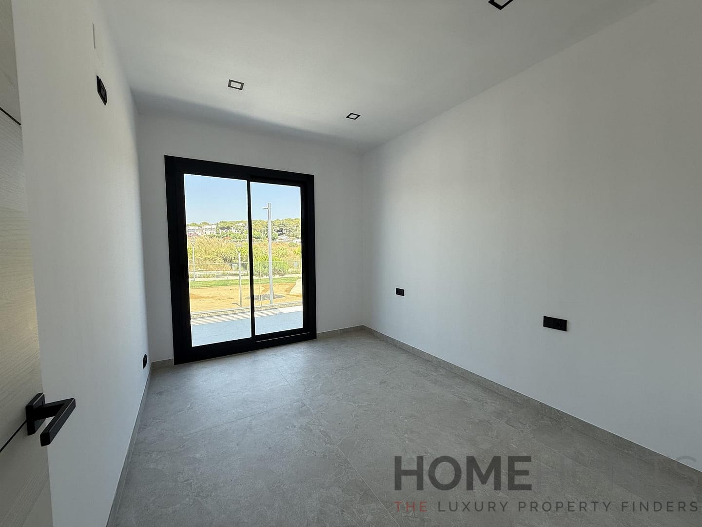 property_HH-16023044-27