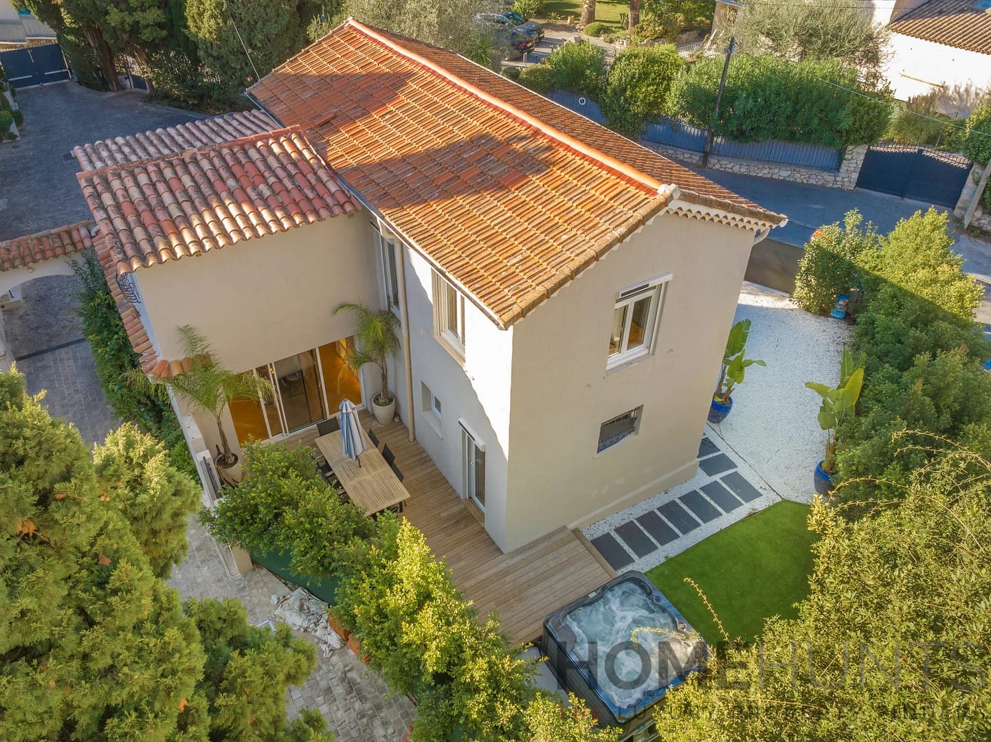 property_HH-15980735-21