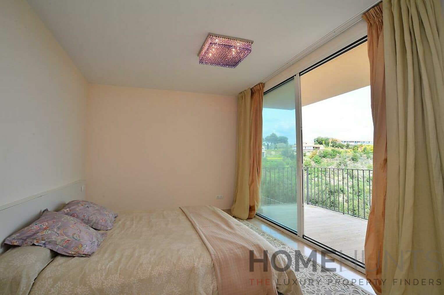 property_HH-15808561-30