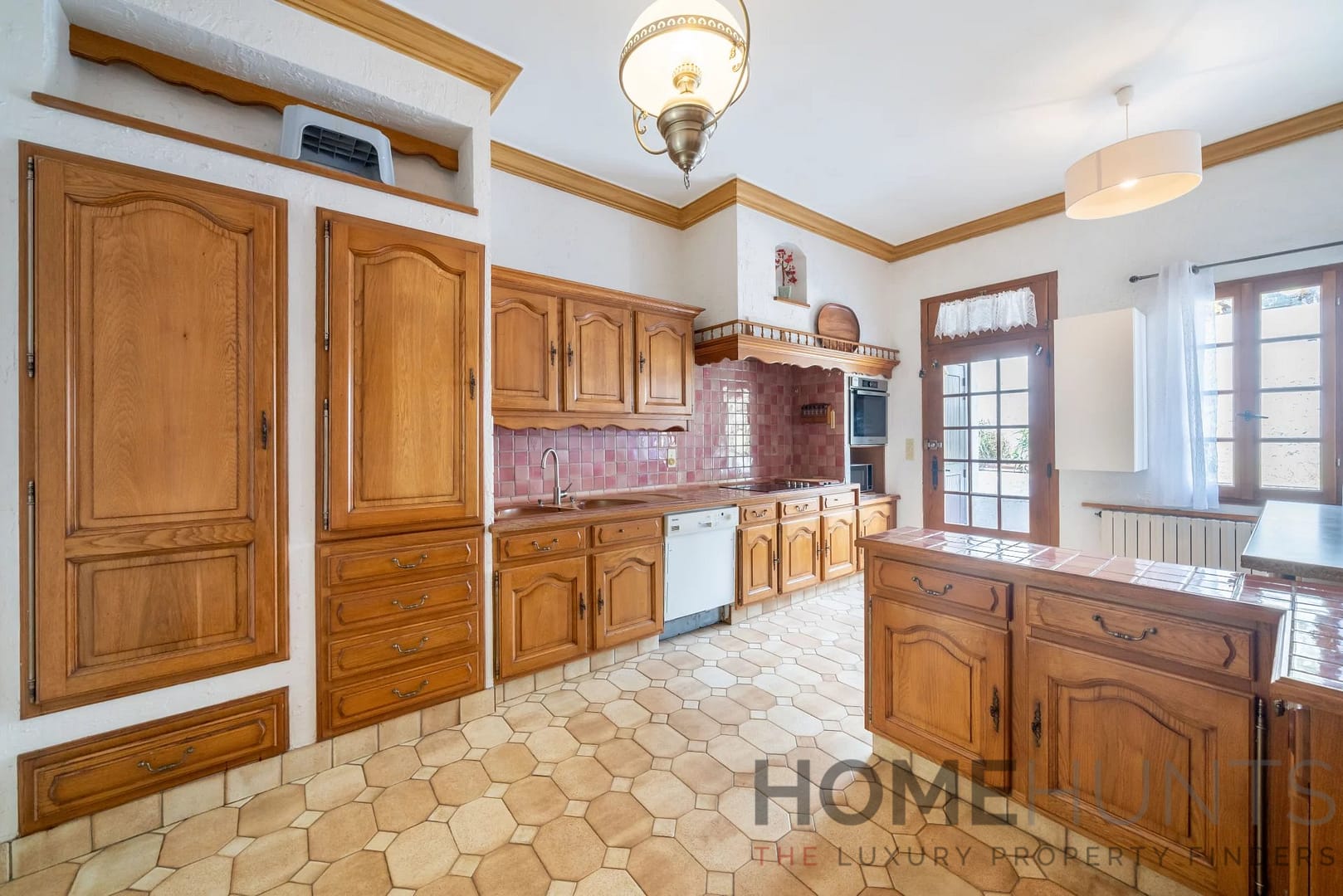 property_HH-15490440-24