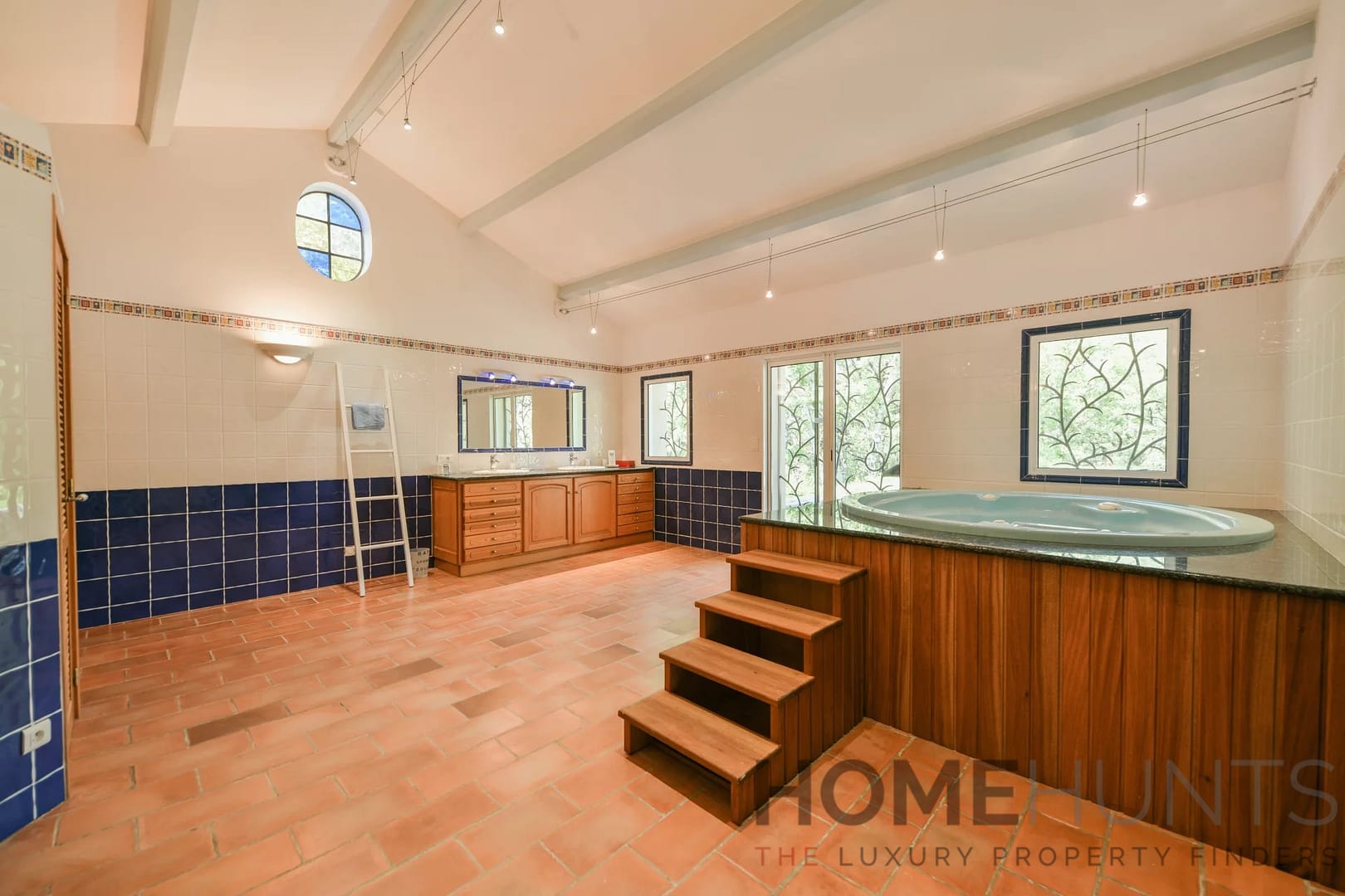 property_HH-15831401-22