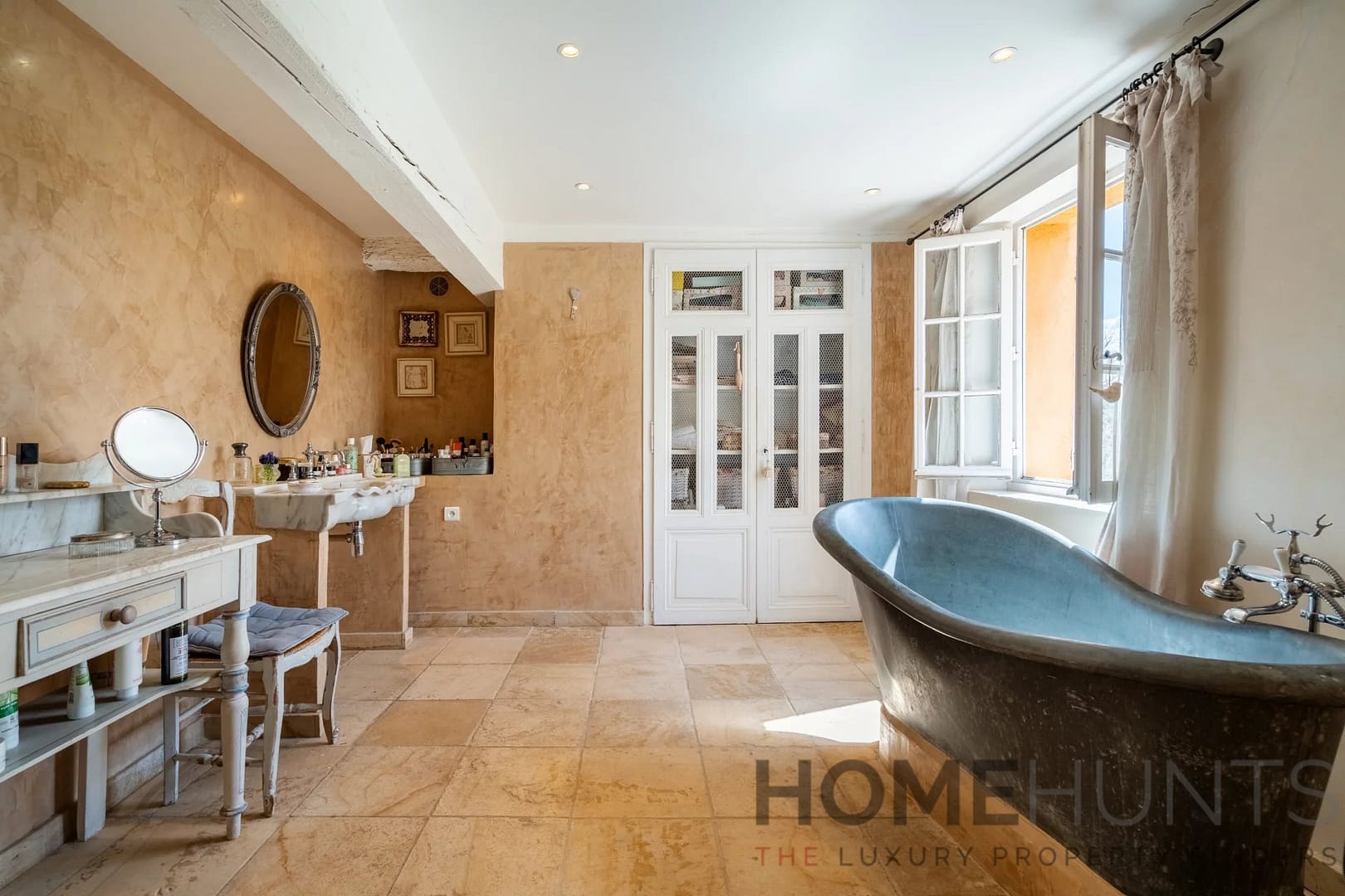 property_HH-15834114-8