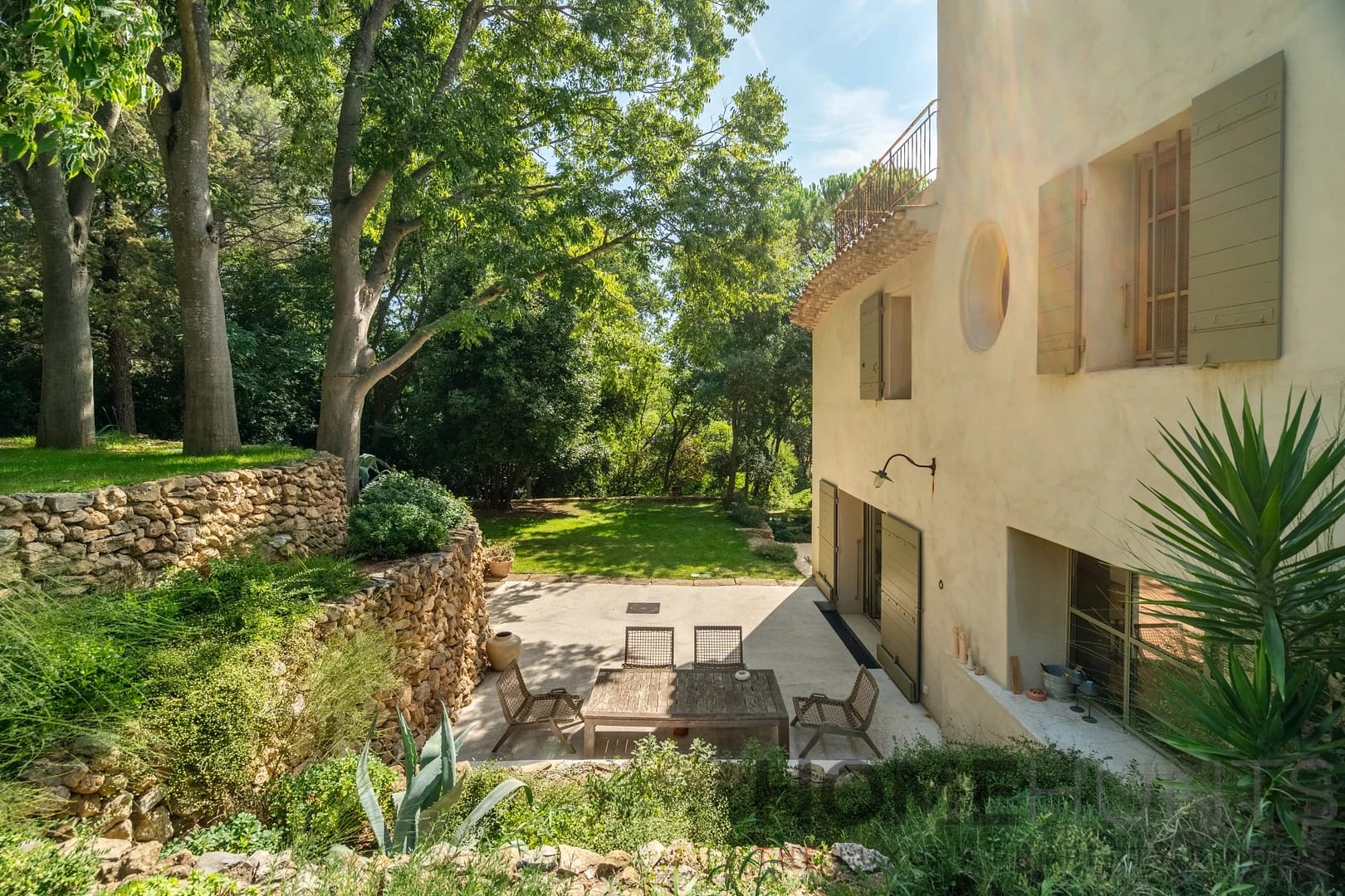 property_HH-15947624-8