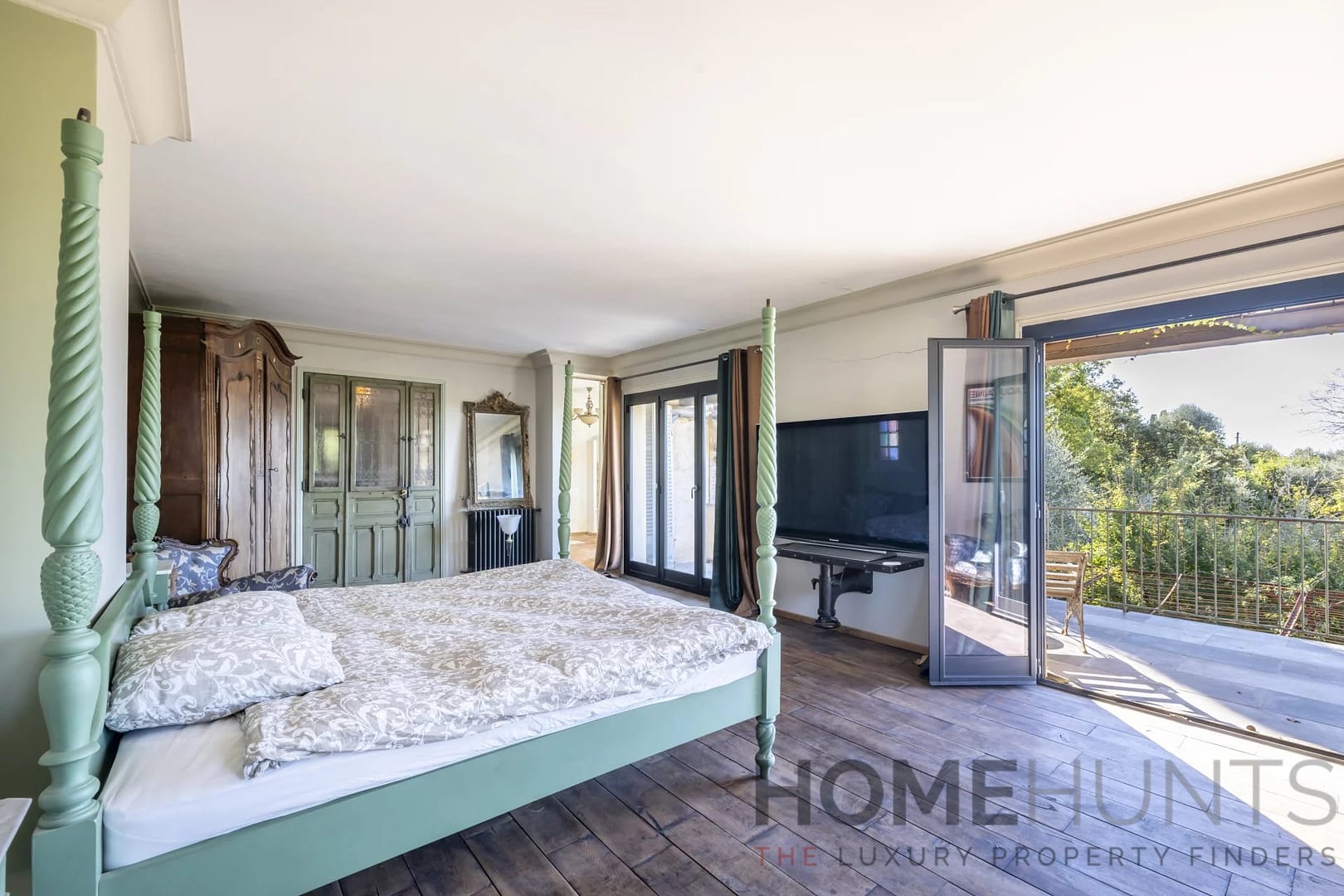 property_HH-15982385-24