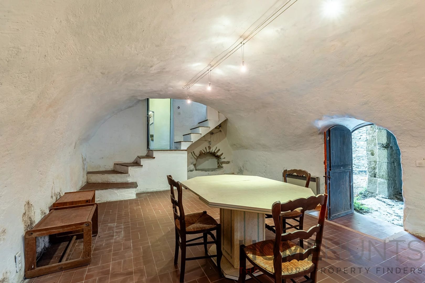 property_HH-15987839-18