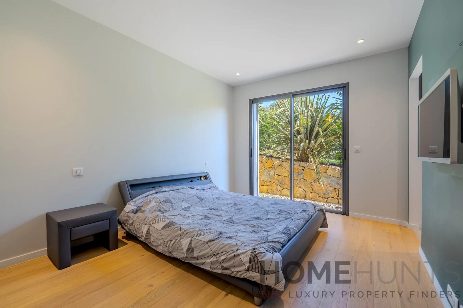 property_HH-16015313-12