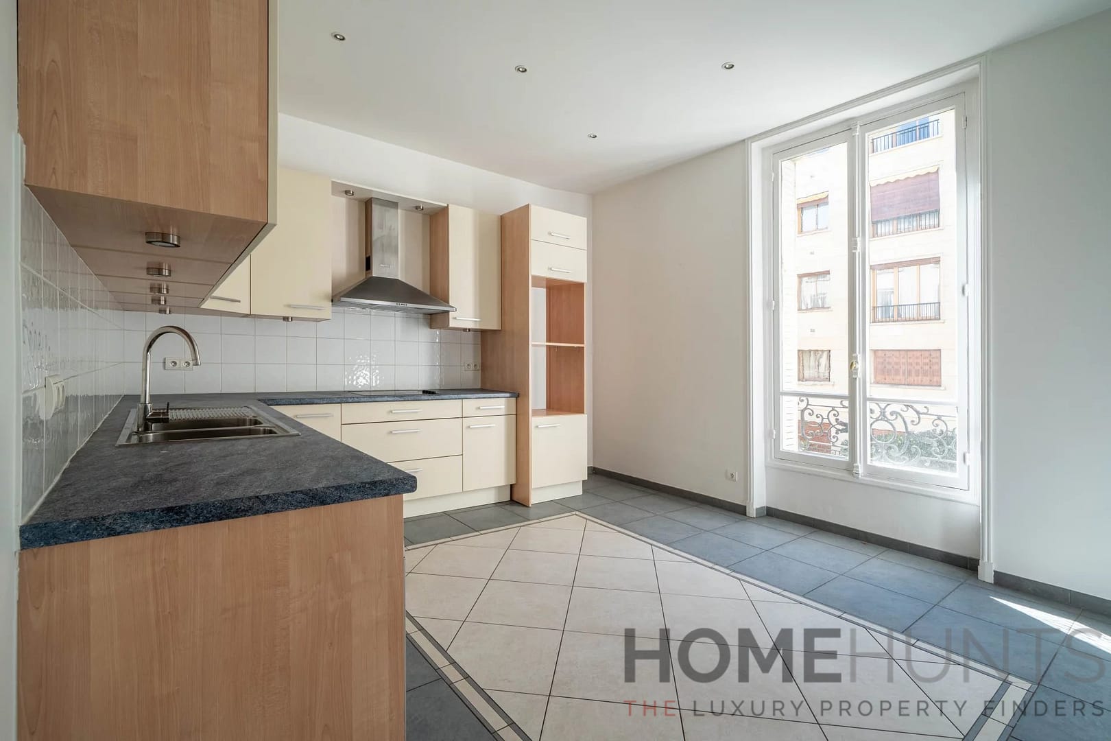 property_HH-16017658-10