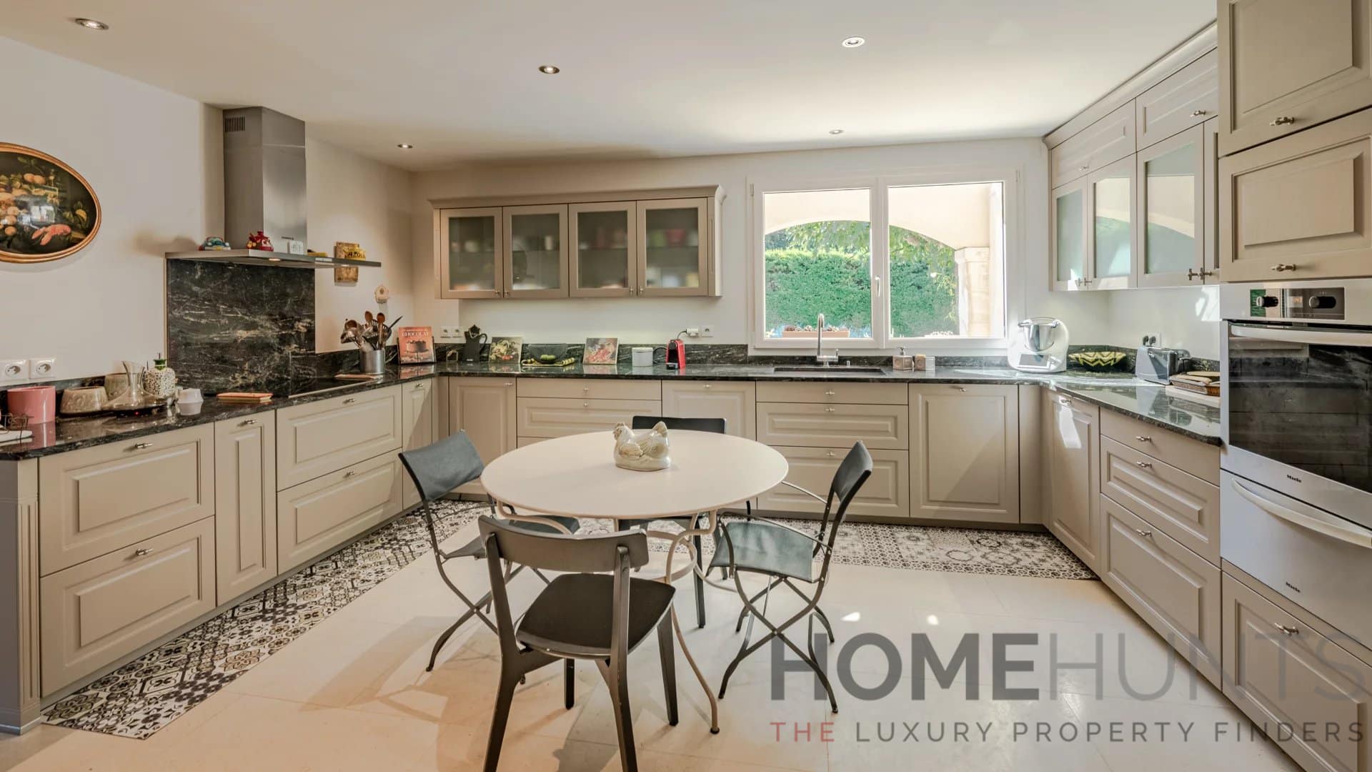 property_HH-14324610-12