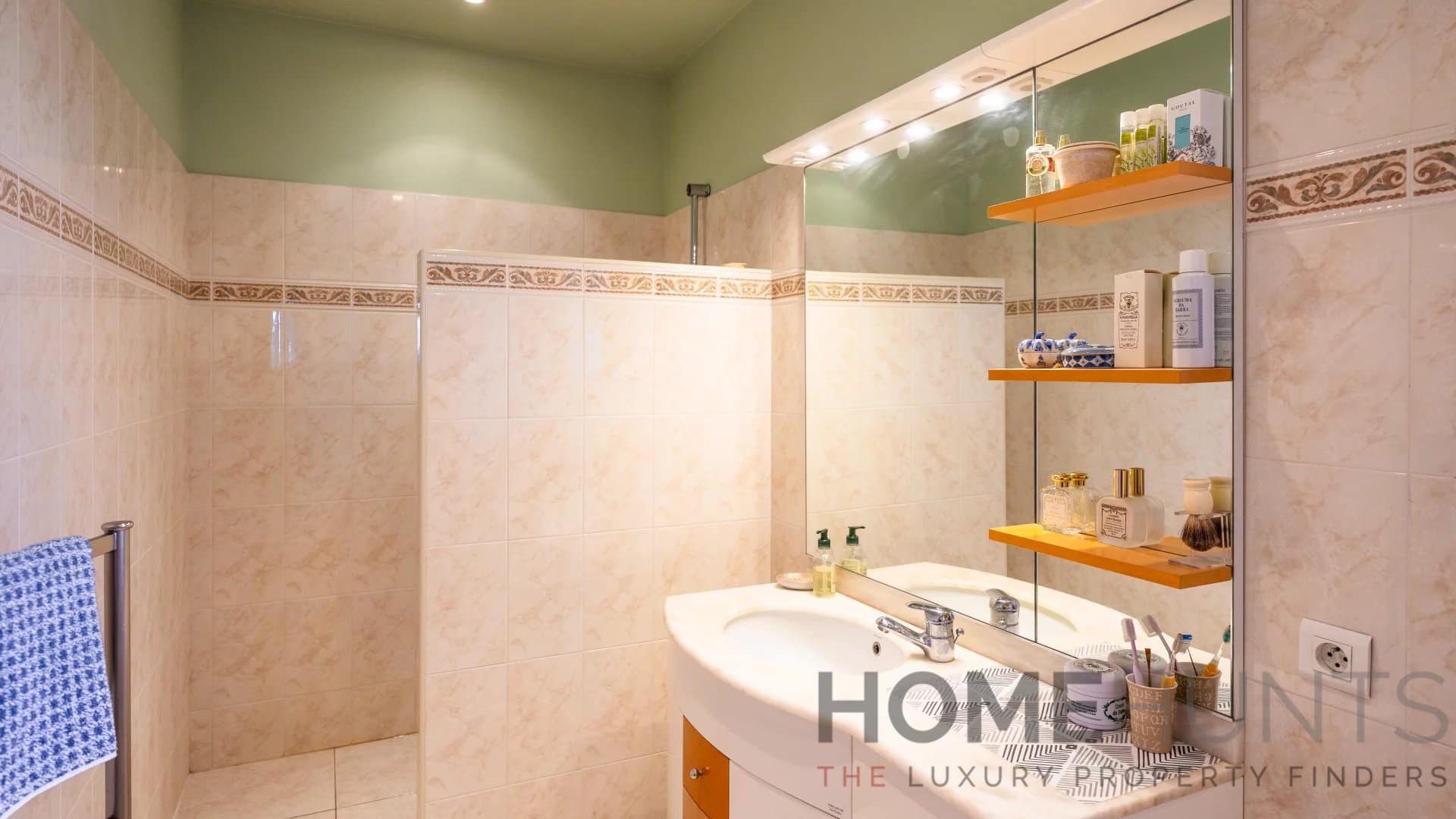 property_HH-15983279-16