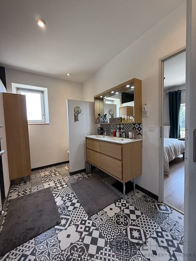 property_HH-16009193-19