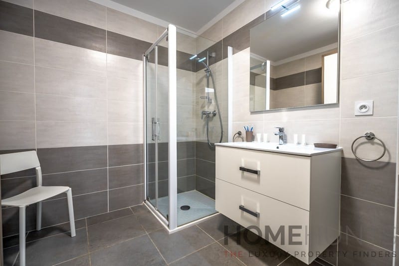 property_HH-14856378-7