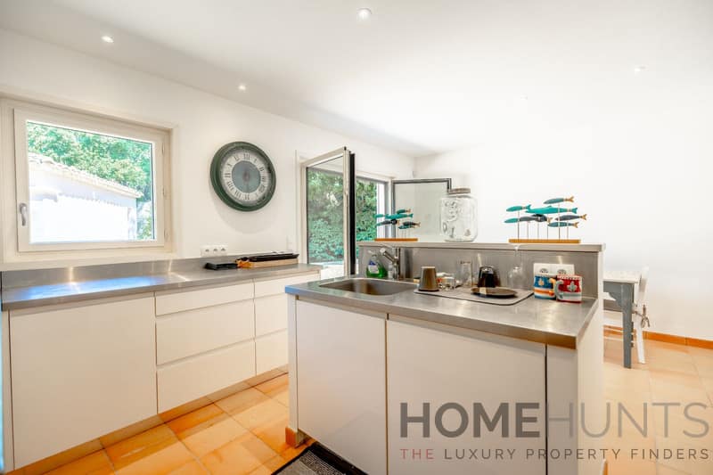 property_HH-15673945-10