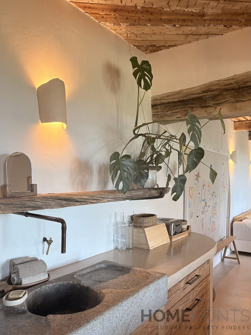 property_HH-15994743-10