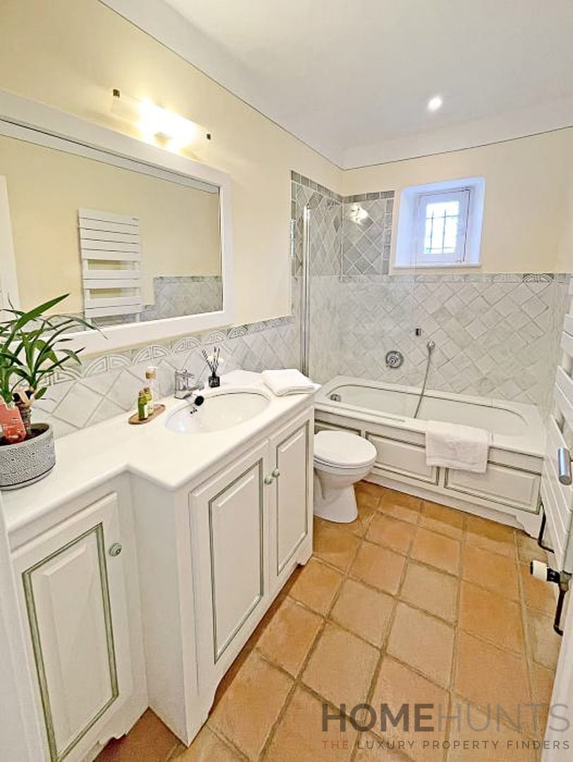 property_HH-15885709-18