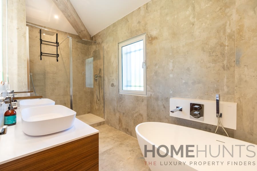 property_HH-15872845-25