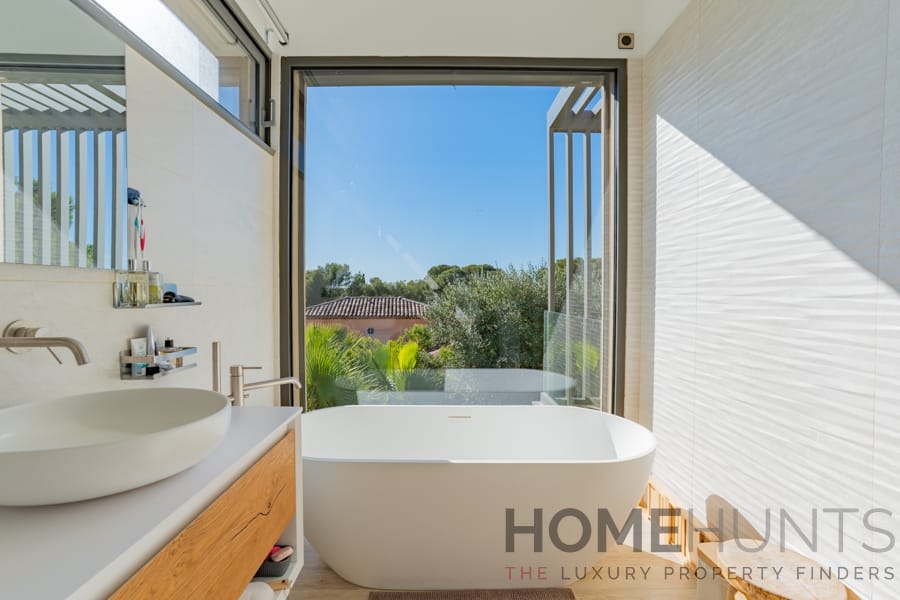 property_HH-15957003-23