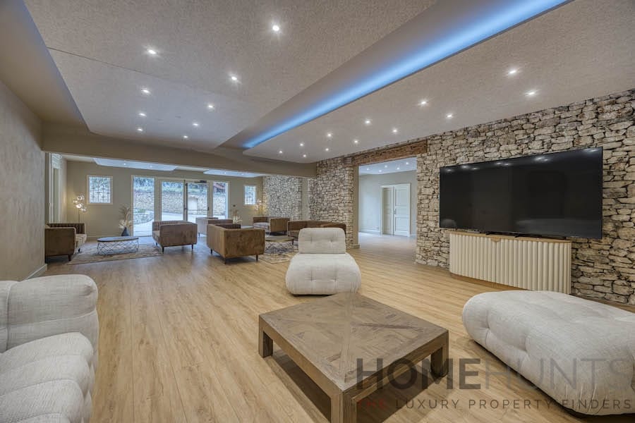 property_HH-15977632-24