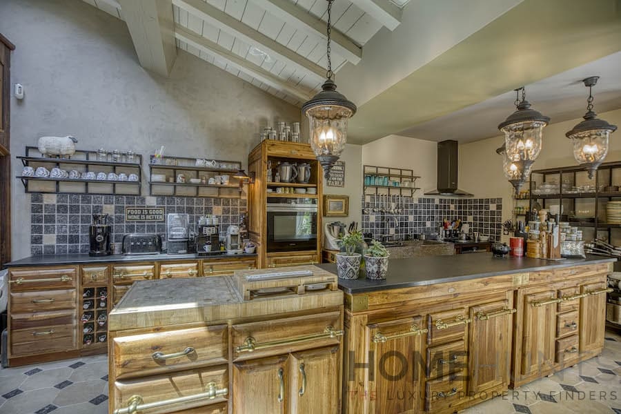 property_HH-15979723-20