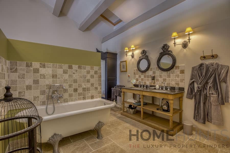 property_HH-15979723-22