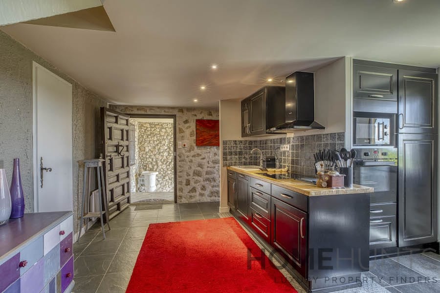 property_HH-15979723-28