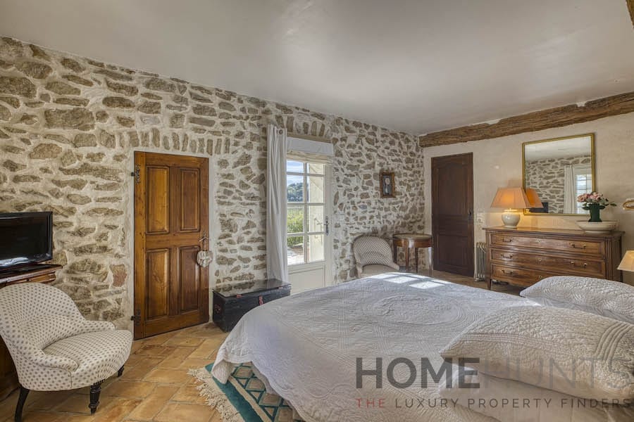 property_HH-15979734-27