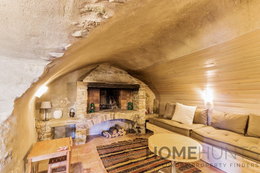 property_HH-15979911-14