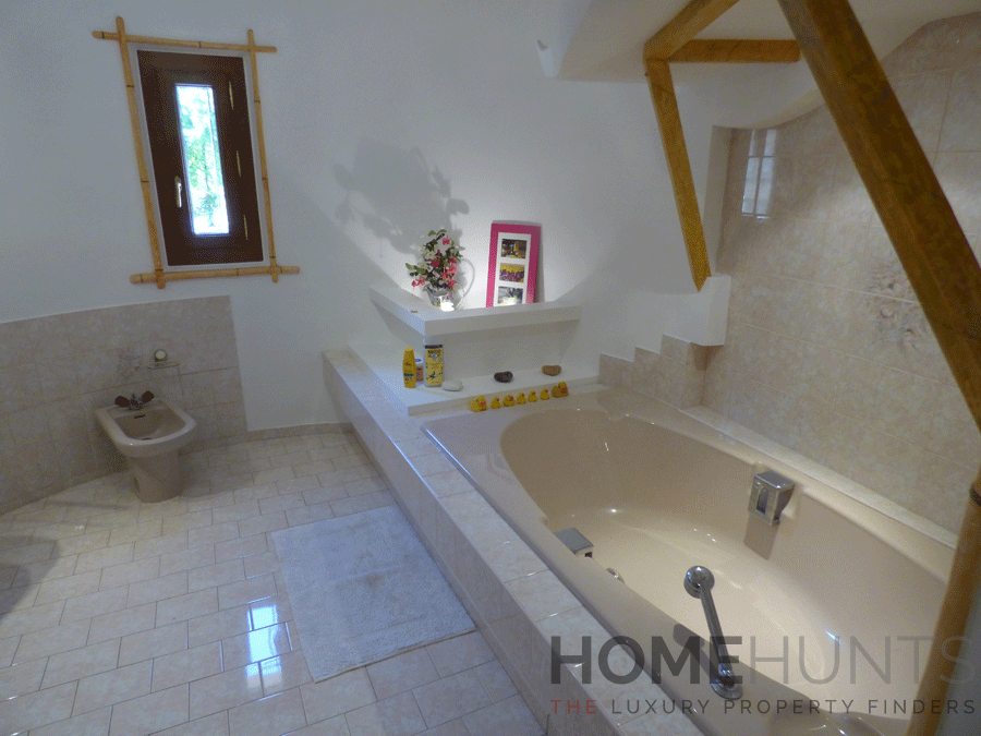 property_HH-15871461-28