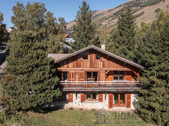 7 Bedroom Chalet in Les Deux Alpes 3