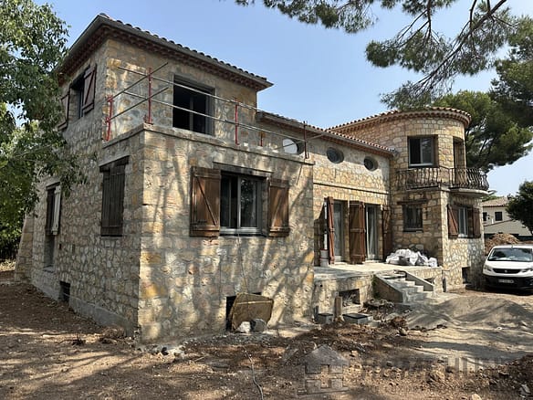5 Bedroom Villa/House in Cap D Antibes 6