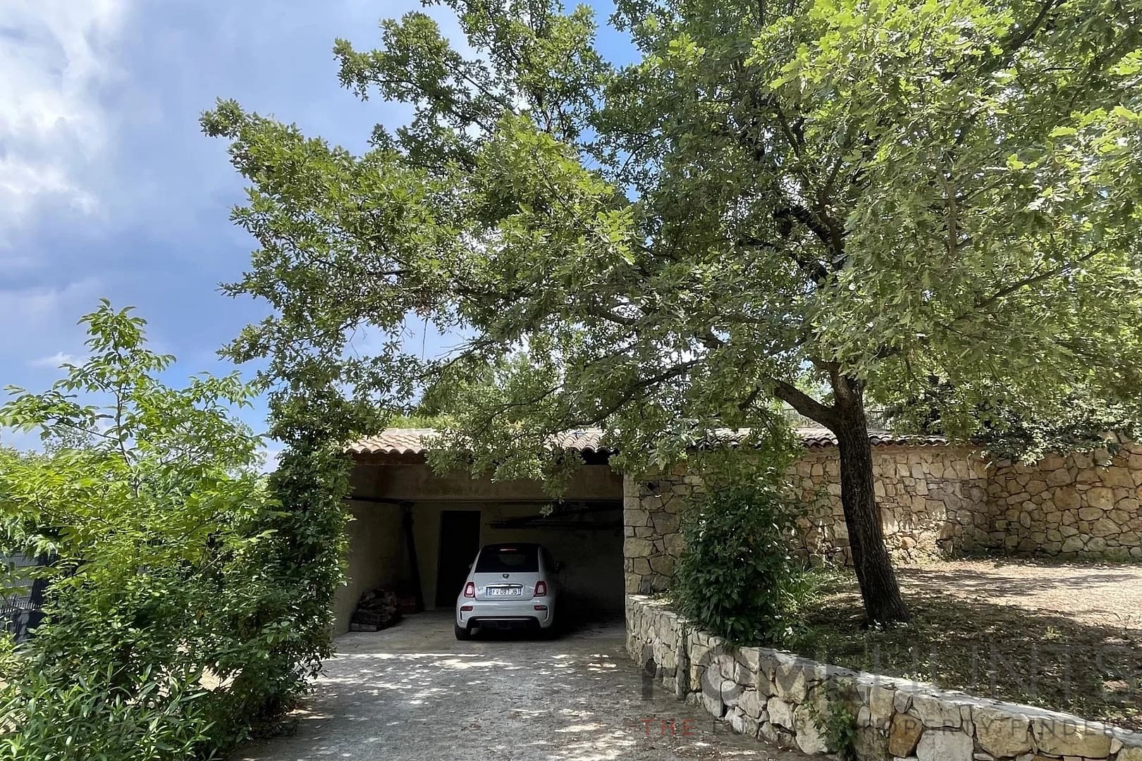 property_HH-15851457-18