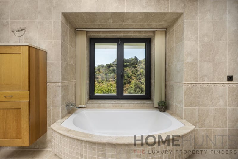 property_HH-15892569-19