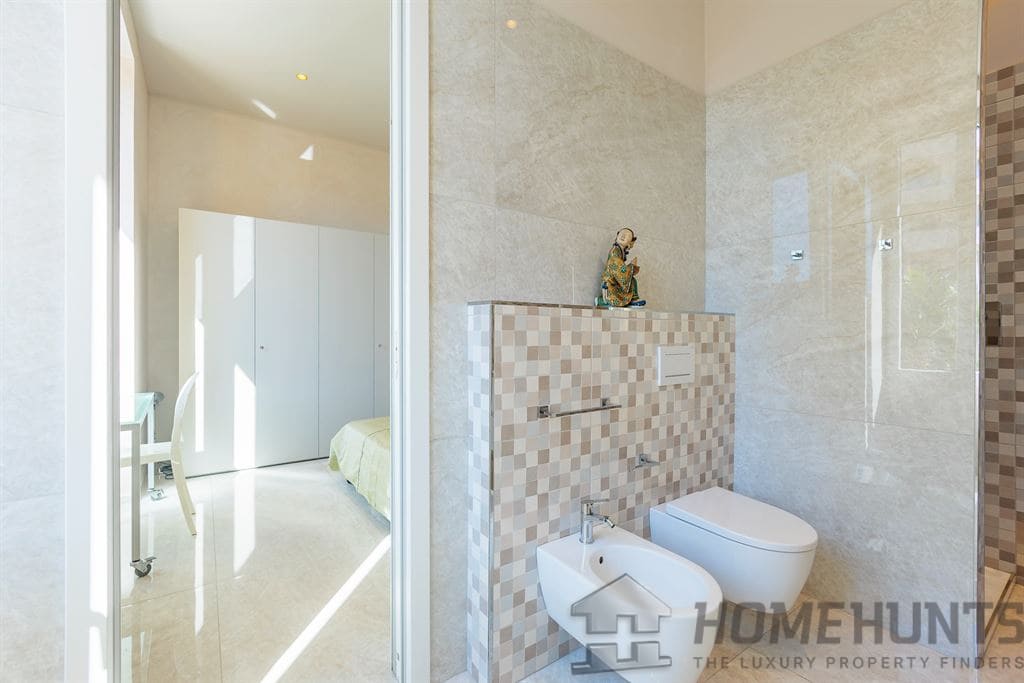 property_HH-15979128-15