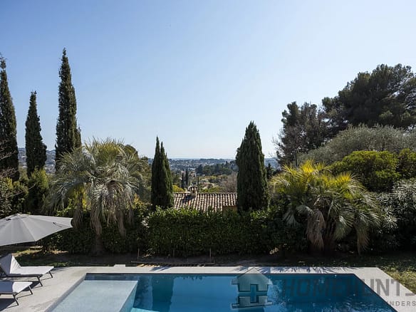 7 Bedroom Villa/House in Mougins 5