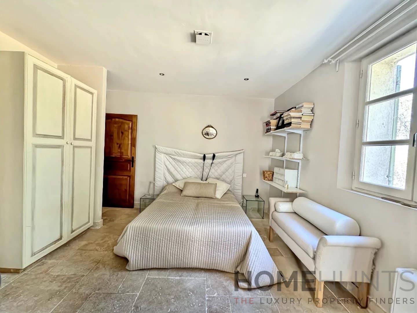 property_HH-16102202-11