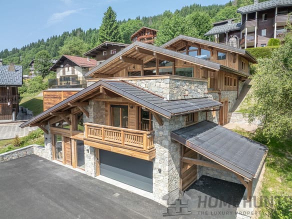 5 Bedroom Chalet in Les Gets 7
