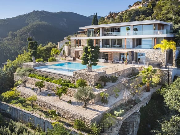 Villa/House For Sale in Theoule Sur Mer 3