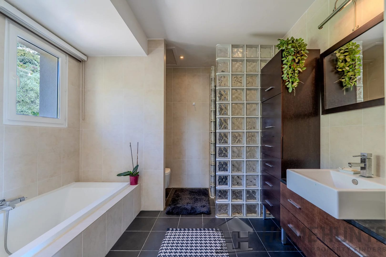 property_HH-16008567-12