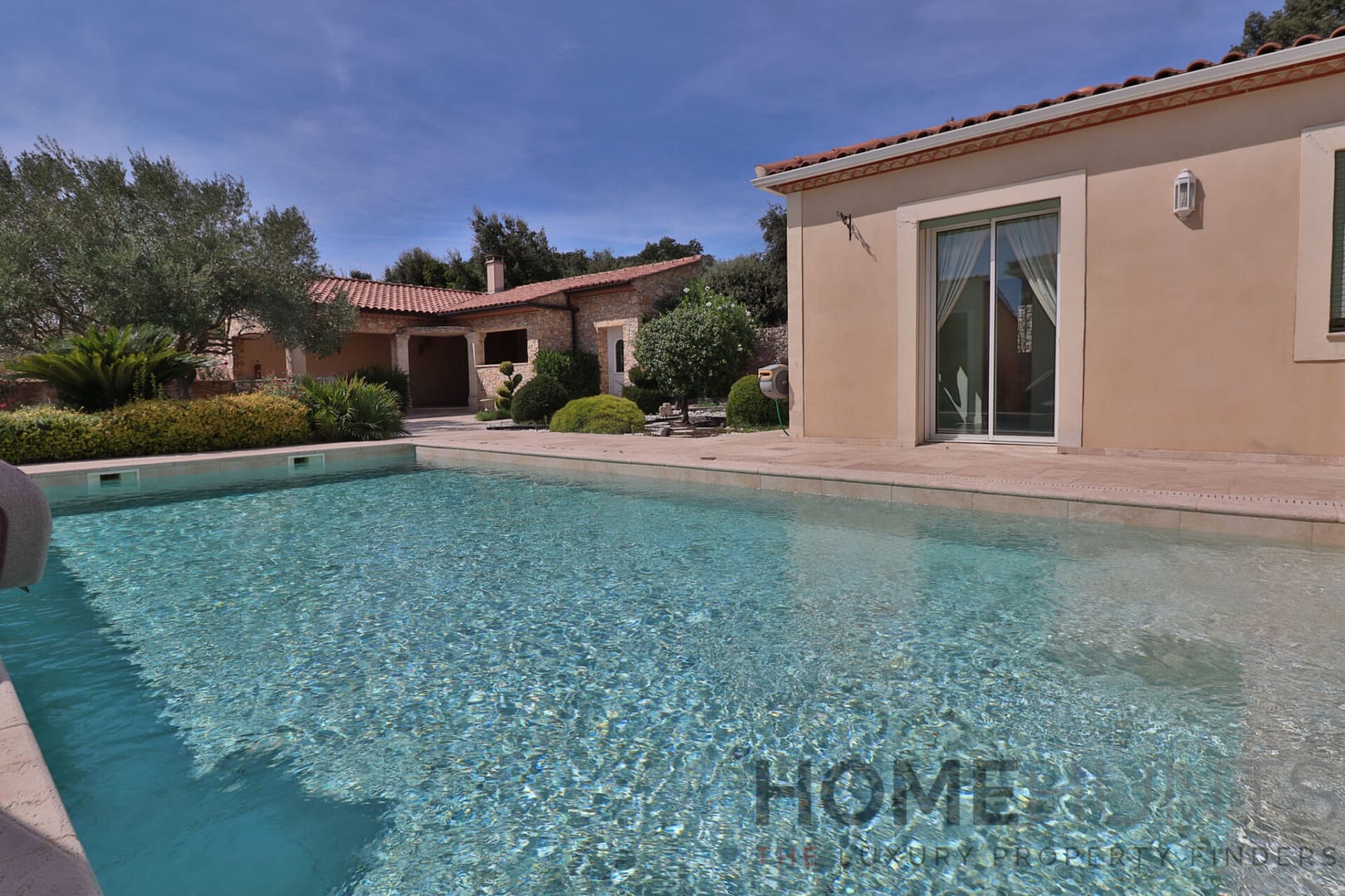 property_HH-15935846-5