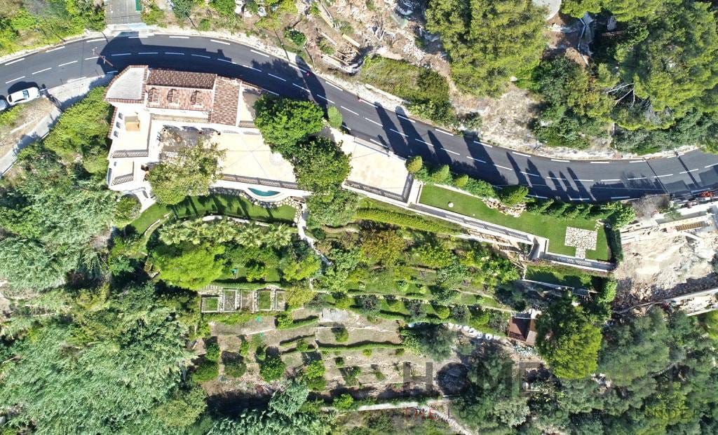 Villa/House For Sale in Roquebrune Cap Martin HH13134835